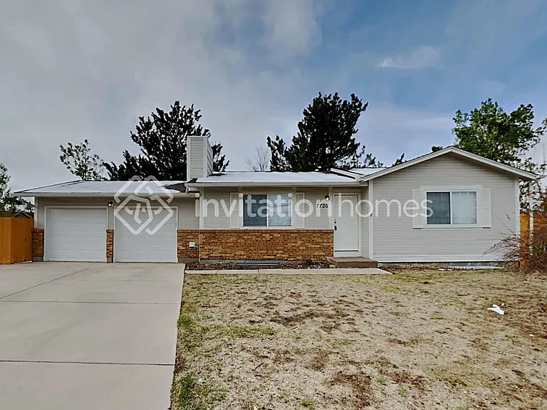 7720 Fall Brook Ct — Photo 1
