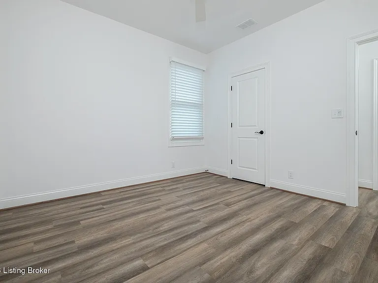 6024 Passionflower Dr — Photo 46