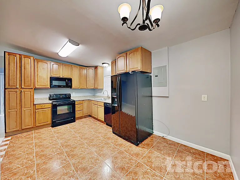 912 Neuse Ave — Photo 7