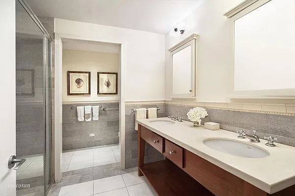 Sold by Corcoran | media 24