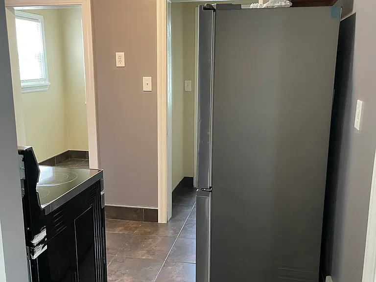 3599 Grosvenor Rd — Photo 5