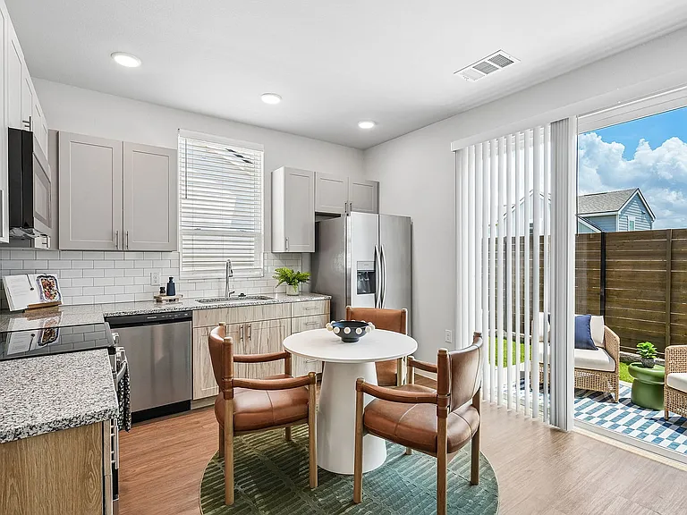 YardHomes Rowlett Creek Kitchen