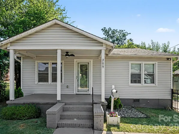 209 Pond St, Rock Hill, SC 29730