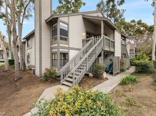 1953 Wellington Ln Unit 2, Vista, CA 92081