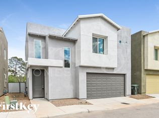 2822 N Fair Oaks Ave, Tucson, AZ 85712