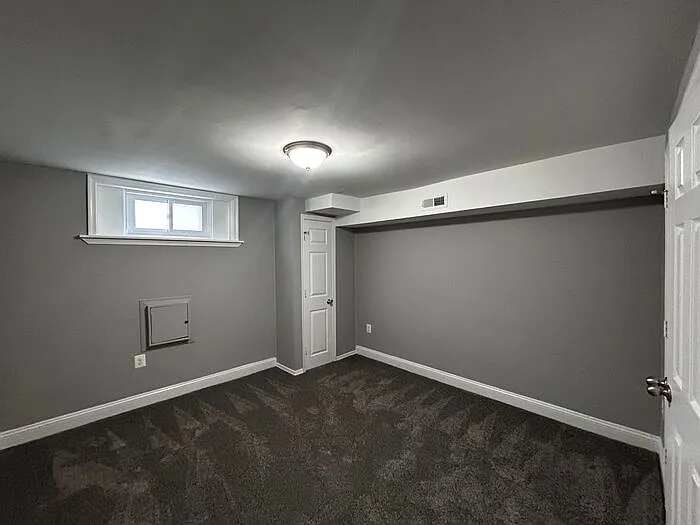 599 N Lakewood Ave — Photo 8