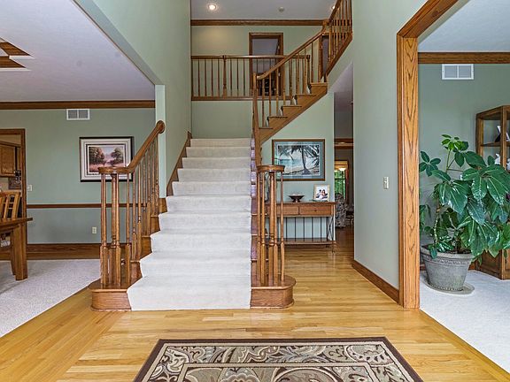 5th image of 13744 Antler Dr