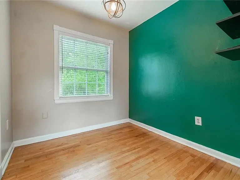 214 Upham St #10C — Photo 8
