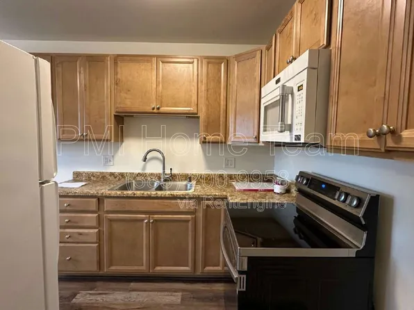 1920 W 4975 S APT 2, Roy, UT 84067