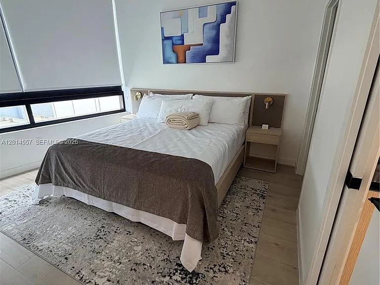 225 N Miami Ave #907 — Photo 4