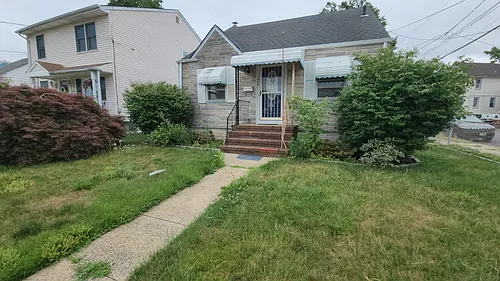 1600 Mildred Ave Photo 1