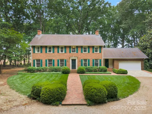 206 Macedonia Church Rd, Monroe, NC 28112