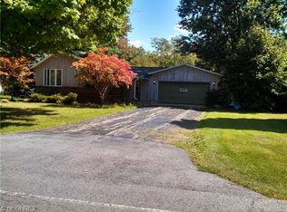 395 Annis Rd, South Amherst, OH 44001