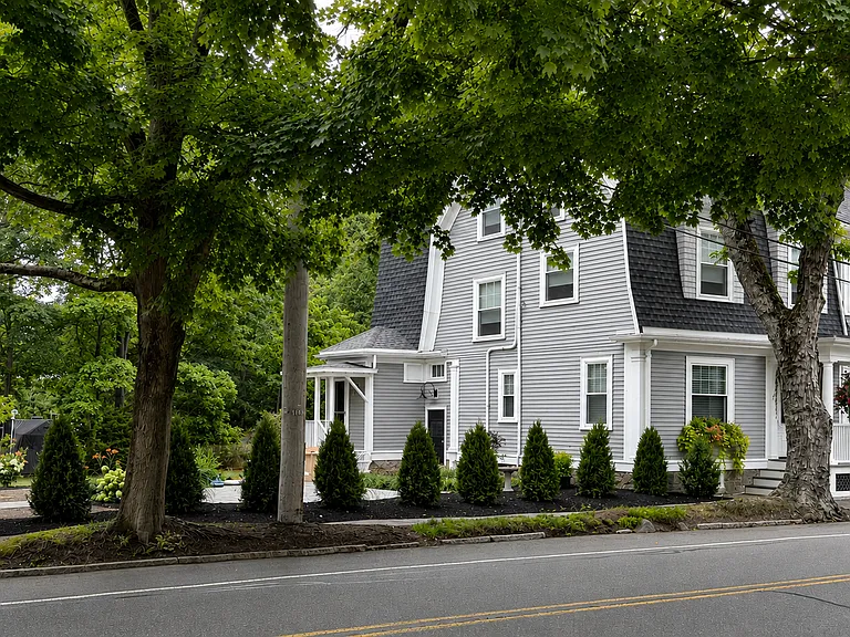 247 Hale St #2 — Photo 2