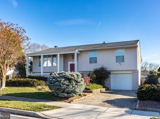 207 Locknell Rd, Lutherville Timonium, MD 21093