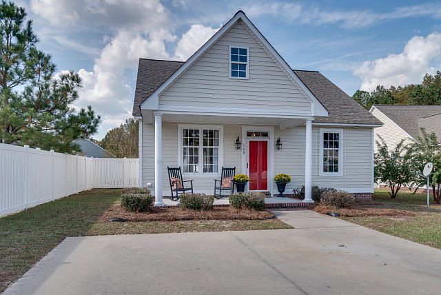 1st image of 508 Davis Farms Dr