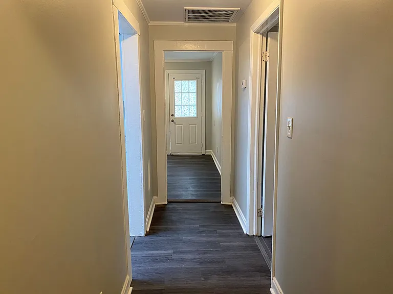 206 Lenox Ave — Photo 4