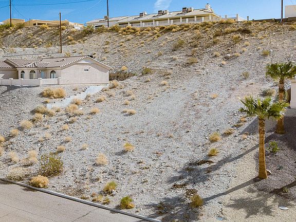 5th image of 3264 Crestview Dr Lot 44