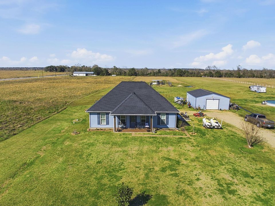 1st image of 24500 Gillson Rd