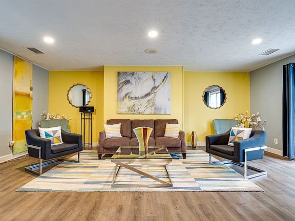 5th image of 2367 Parc Chateau Dr