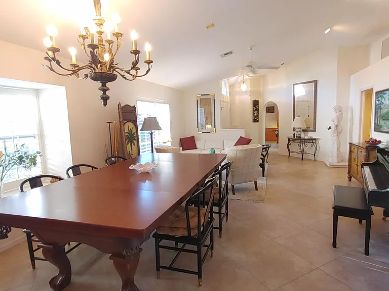 16461 Riverwind Dr — Photo 4