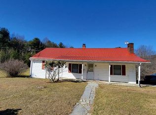 138 Thunderhill Rd, Fancy Gap, VA 24328