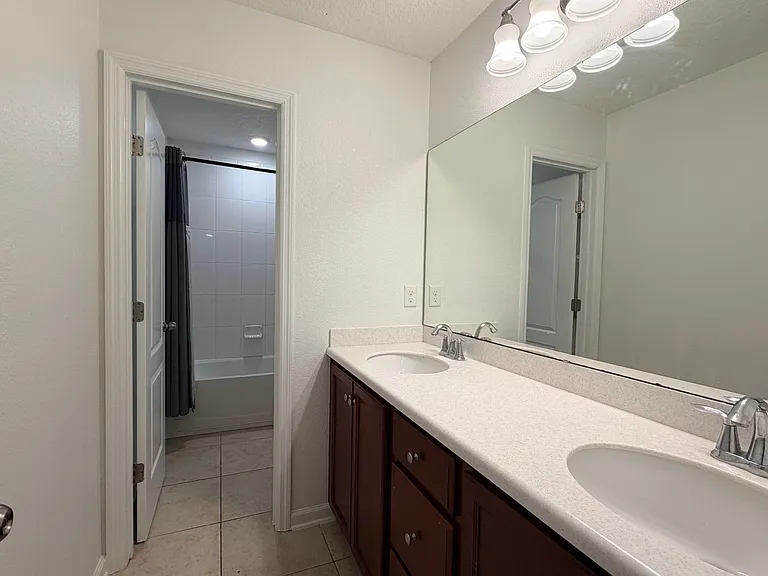 15991 Baxter Creek Dr — Photo 17