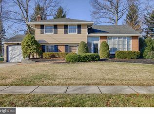 112 Tilford Rd, Somerdale, NJ 08083