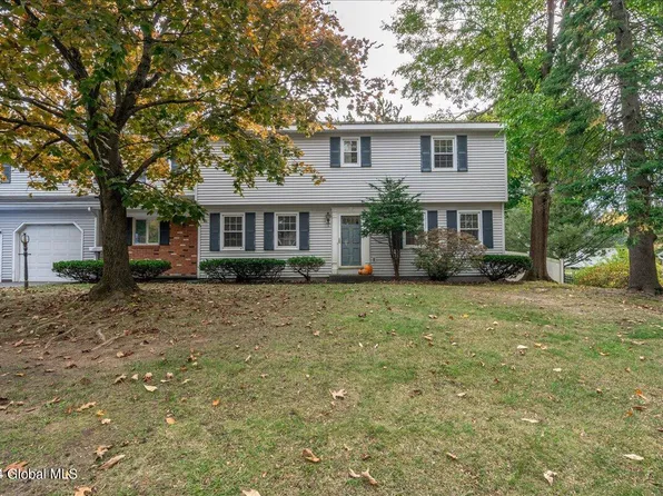 6 Carlton Terrace, Loudonville, NY 12211