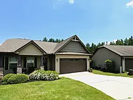 218 N Stonegate Dr