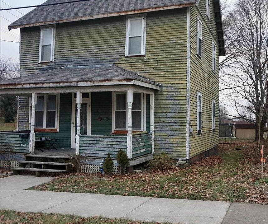 1st image of 345 1/2 S Main St