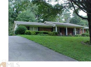 104 Garden Lake Dr, Calhoun, GA 30701