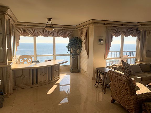 3rd image of 1800 Ocean Blvd APT 1206