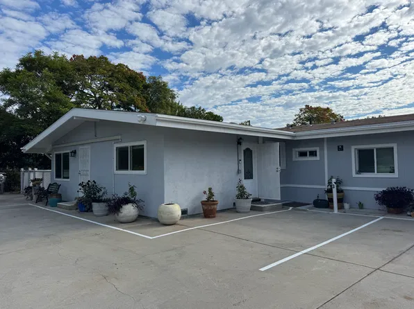 925 Vale View Dr, Vista, CA 92081
