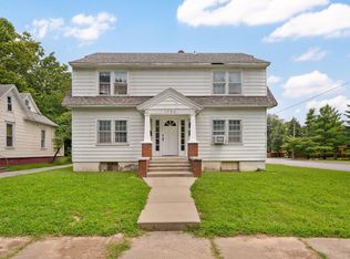 1504 N Summit Ave, Springfield, MO 65803