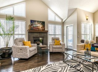 904 Patterson Vw SW, Calgary, AB T3H3J9