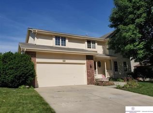 6111 S 161st St, Omaha, NE 68135