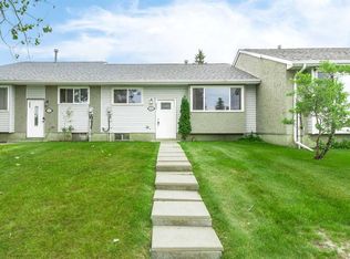 700 W Allen St SE #802, Airdrie, AB T4B 1E7