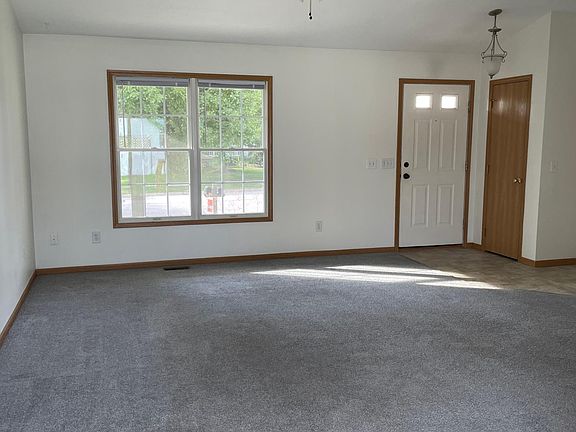 2nd image of 1119 Bay Laurel Dr
