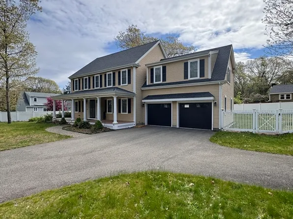 30 Anderson Way, Plymouth, MA 02360