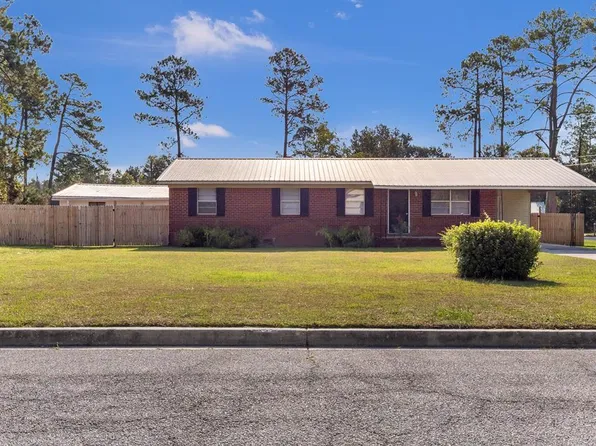 1108 Wilma St, Nashville, GA 31639