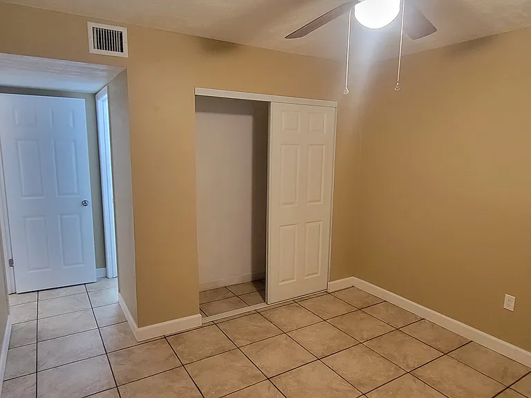 180 Magnolia Woods Ct #9C — Photo 14