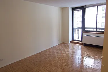 Rented by Fox Residential Group