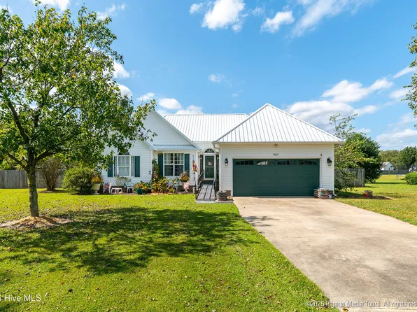 1627 Crawfords Pointe Drive, Greenville, NC 27834