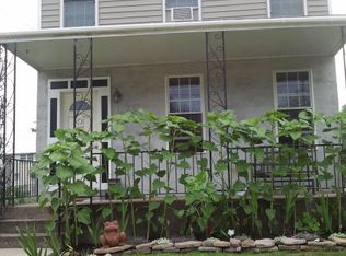 435 3rd St, East Greenville, PA 18041