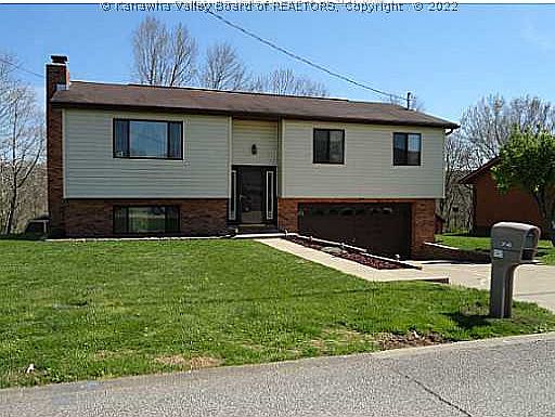 1st image of 2640 Raceview Dr