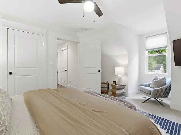 4010 Burrus St — Photo 35
