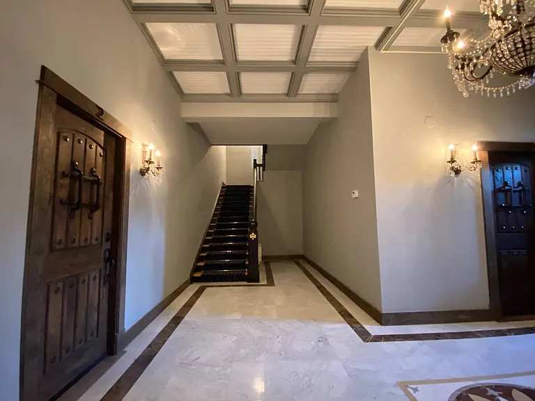 155 Beacon Hill Dr #8 — Photo 27
