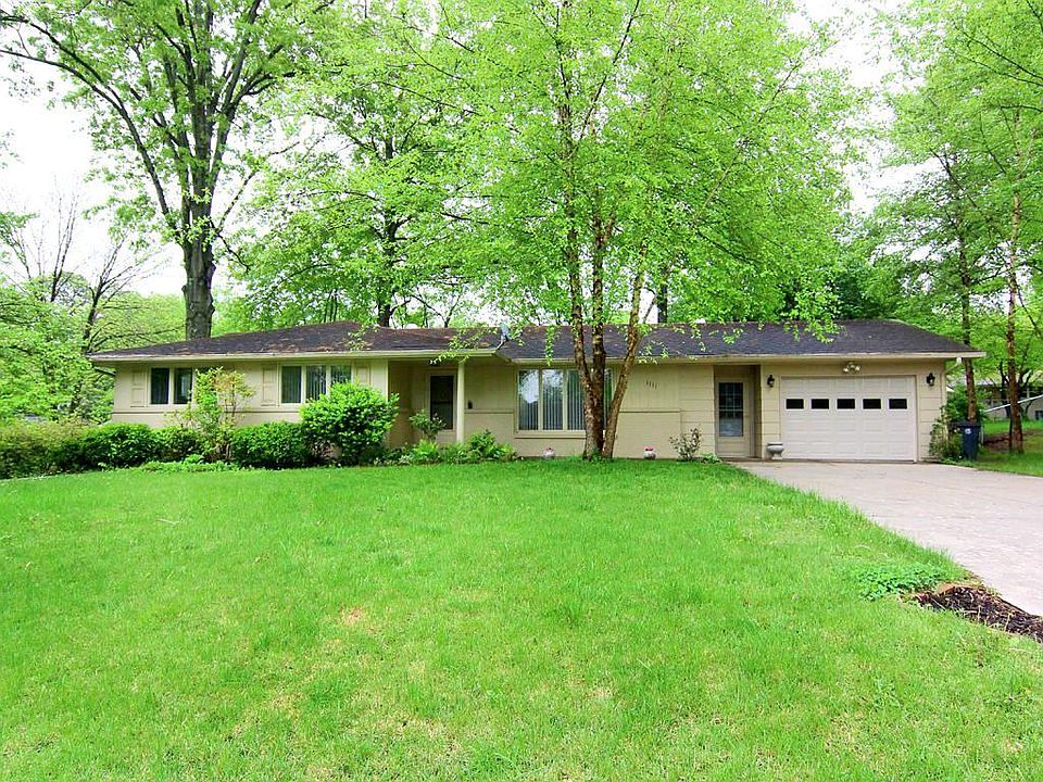 1st image of 1711 Lyndhurst Dr