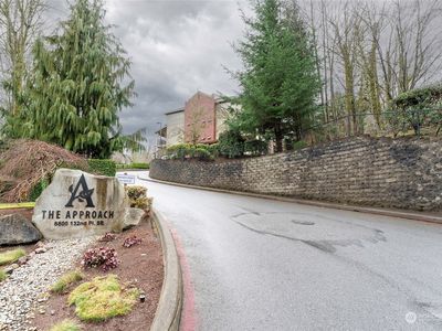 6800 132nd Place SE #E107, Newcastle, WA, 98059